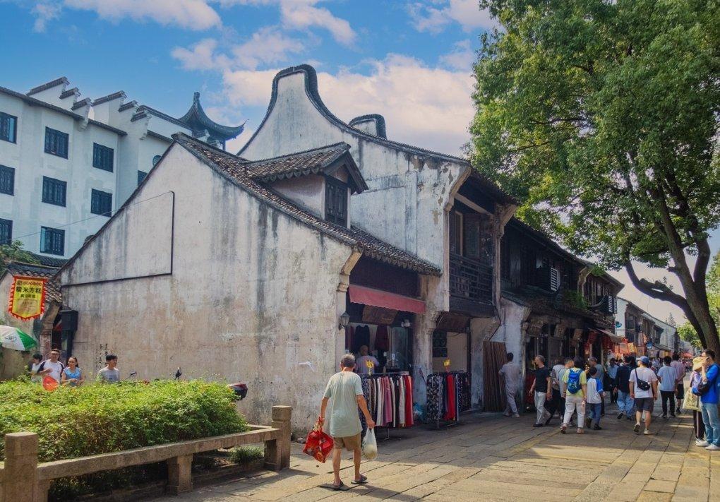 “拜登致电”选民不要投特朗普 白宫:假语音电话
